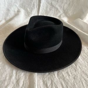 Lack of Color Noir Rancher